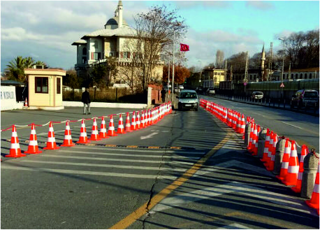 90/50/32 cm PVC - 32 cm TPE Traffic Cones