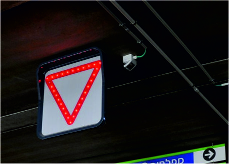 AC LED-es Figyelmeztető Táblák