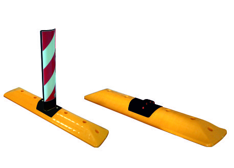 Channelizers With Flap & Cat Eyes