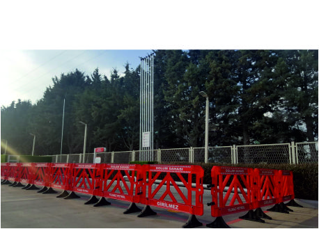 Plastic Safety Barricades