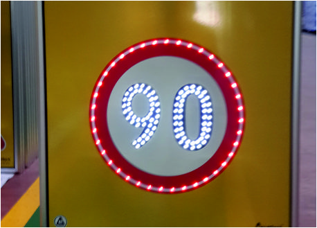 Solar Flashing LED Road Maintenance Signs 11700 S-LD (SERIES)